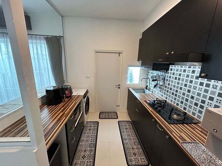 House with Shared Pool in Bangnatrad 